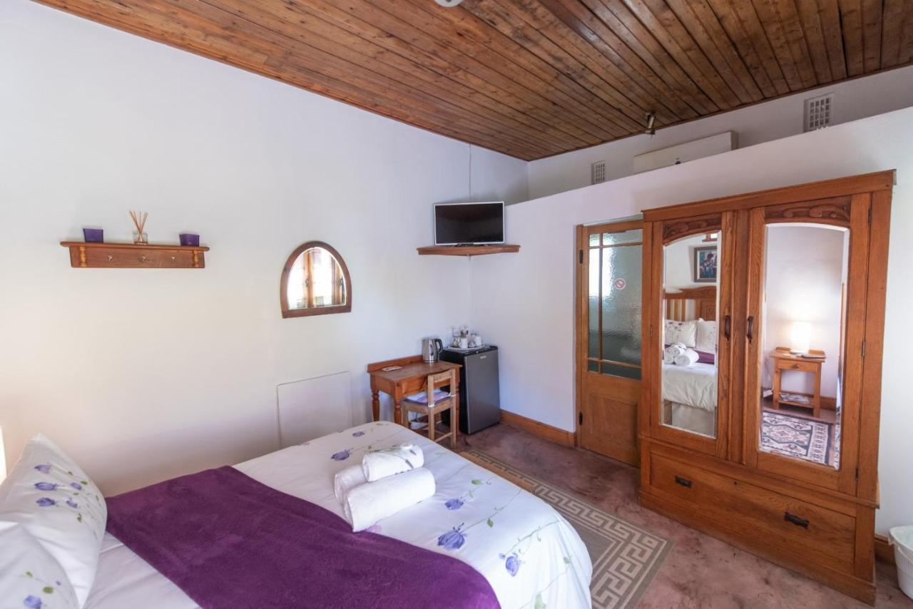 Leo Guest House 罗伯森 外观 照片